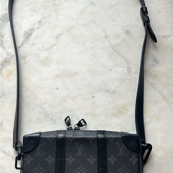 LV Soft Trunk Wallet in Monogram Eclipse canvas - Picture 4 of 6